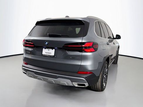 New 2026 BMW X5 sDrive40i w/ Climate Comfort Package RWD image 5