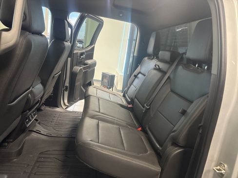 Used 2020 GMC Sierra 1500 SLT w/ X31 Off-Road Package image 28