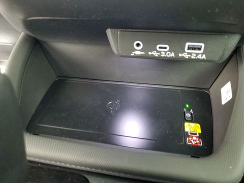 New 2026 Subaru Forester Premium image 19