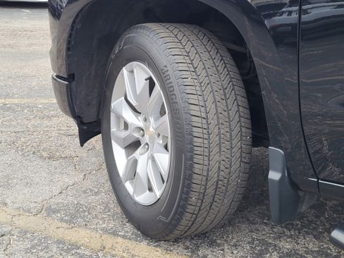 Used 2024 Chevrolet Silverado 1500 Custom image 32