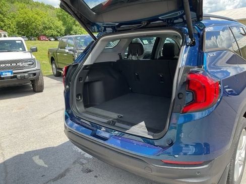 Used 2019 GMC Terrain SLE w/ Driver Convenience Package FWD image 54