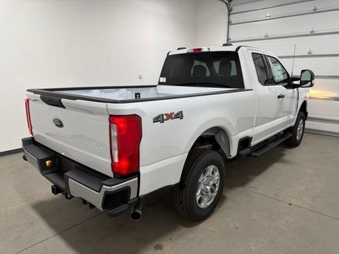 New 2026 Ford F350 XLT w/ Snow Plow/Camper Package AWD/4WD image 4