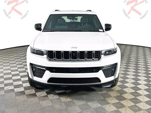 New 2026 Jeep Grand Cherokee Limited image 2