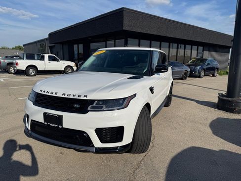 Used 2020 Land Rover Range Rover Sport HSE AWD/4WD image 3
