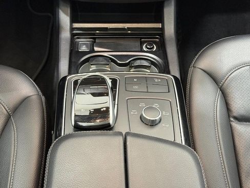 Used 2017 Mercedes-Benz GLE 350 4MATIC image 11