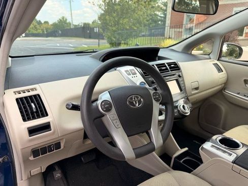 Used 2012 Toyota Prius V Three FWD image 13