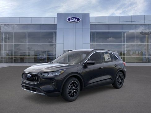 New 2026 Ford Escape SE FWD image 1
