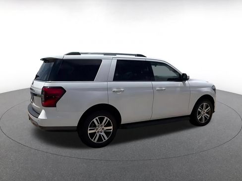 Used 2024 Ford Expedition Limited AWD/4WD image 15