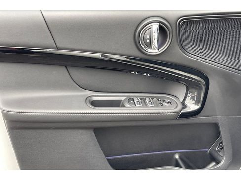 Used 2024 MINI Cooper Countryman S FWD image 11