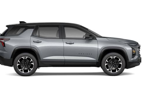 New 2026 Chevrolet Equinox LT w/ Convenience Package II FWD image 30