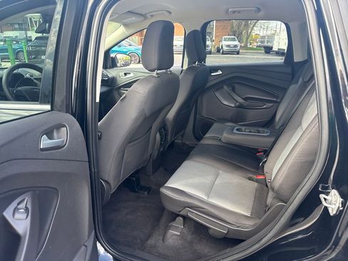 Used 2018 Ford Escape SE w/ Ford Safe & Smart Package image 13