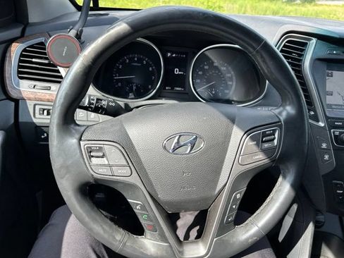 Used 2018 Hyundai Santa Fe Sport w/ Cargo Package FWD image 20