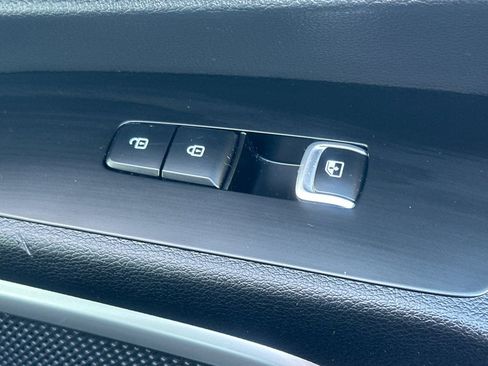 Used 2024 Kia Telluride EX image 24