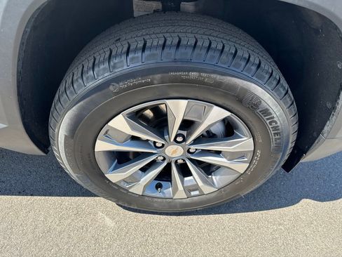 Used 2026 Chevrolet Equinox LT w/ Convenience Package II AWD/4WD image 15