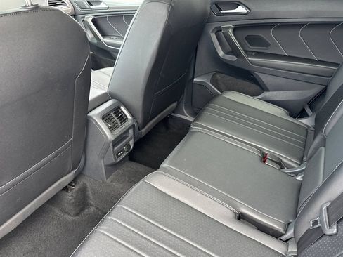 Used 2024 Volkswagen Tiguan Wolfsburg Edition FWD image 13