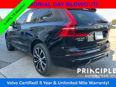 Certified 2023 Volvo XC60 B5 Plus FWD image 12