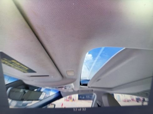 Used 2020 Lexus ES 350 w/ Premium Package FWD image 4