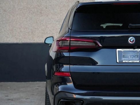 Used 2021 BMW X5 sDrive40i w/ M Sport Package image 17