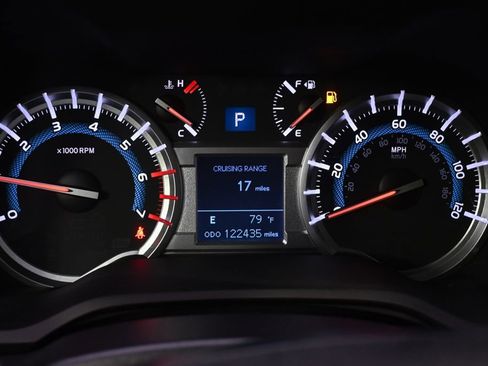 Used 2015 Toyota 4Runner Trail AWD/4WD image 22