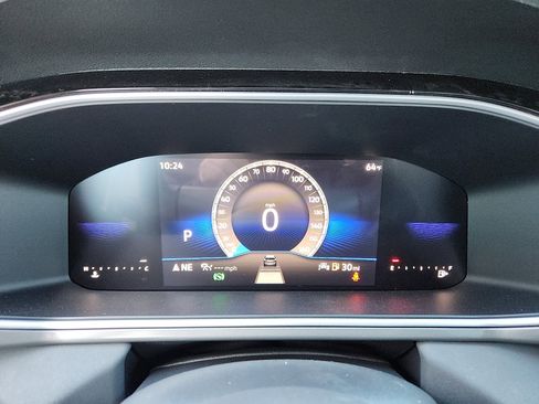 New 2026 Volkswagen Taos SE image 17