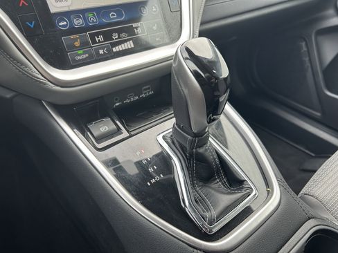 Used 2023 Subaru Outback Premium w/ Tech Package 1 image 16