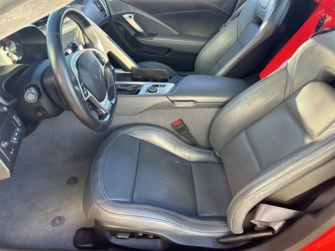 Used 2016 Chevrolet Corvette Z06 w/ 3LZ Preferred Equipment Group image 16