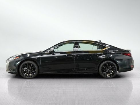 Used 2025 Lexus ES 300h FWD image 2