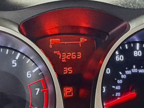 Used 2016 Nissan Juke SV image 13