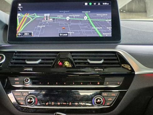 Used 2023 BMW 540i xDrive w/ M Sport Package AWD/4WD image 16