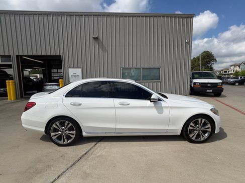 Used 2018 Mercedes-Benz C 300 Sedan image 6