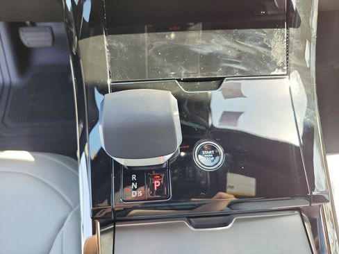 New 2026 Land Rover Range Rover Sport SE AWD/4WD image 16