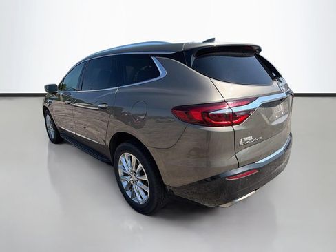 Used 2020 Buick Enclave Essence w/ Sound and Sites Package FWD image 7