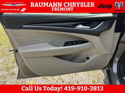 Used 2017 Buick LaCrosse FWD image 10