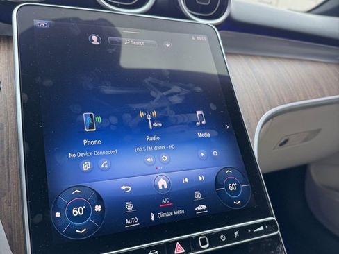 Used 2024 Mercedes-Benz C 300 Sedan image 32