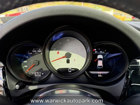 Used 2017 Porsche Macan S image 7