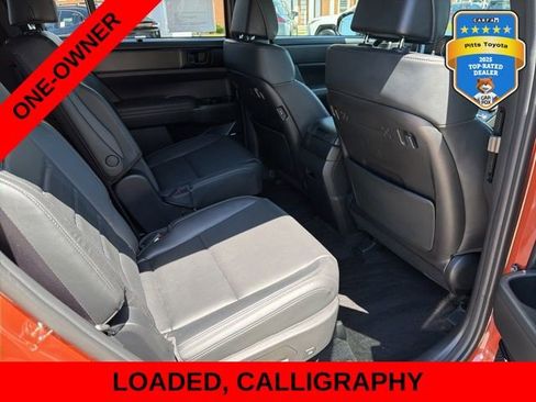 Used 2025 Hyundai Santa Fe Calligraphy w/ Tow & Go Package FWD image 14