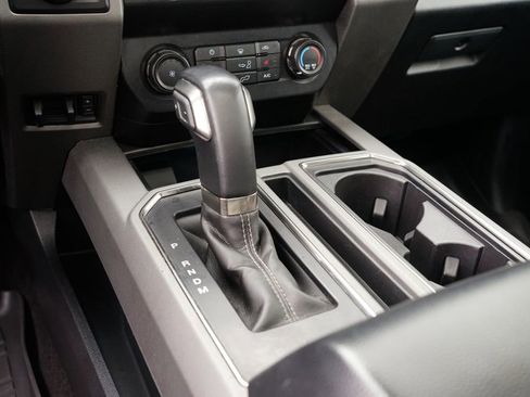 Used 2019 Ford F150 Raptor w/ Equipment Group 801A Mid image 23