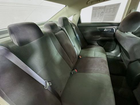 Used 2013 Nissan Altima 2.5 S FWD image 31