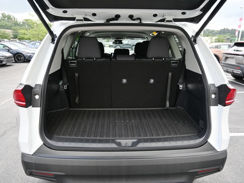 New 2026 Toyota Grand Highlander AWD image 8