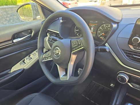 Used 2021 Nissan Altima 2.5 S FWD image 20