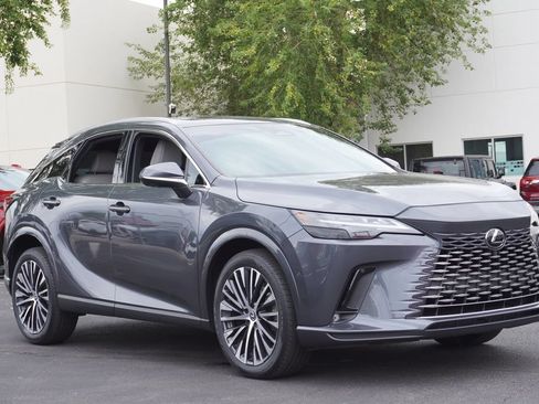 Used 2024 Lexus RX 350 Premium Plus w/ Convenience Package FWD image 4