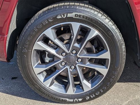 Used 2021 Jeep Grand Cherokee L Overland w/ Advanced Protech Group III image 11