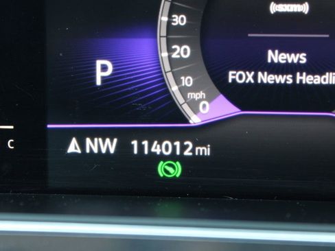 Used 2022 Volkswagen Tiguan SE R-Line image 37