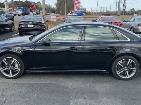 Used 2017 Audi A4 2.0T Premium Plus image 5