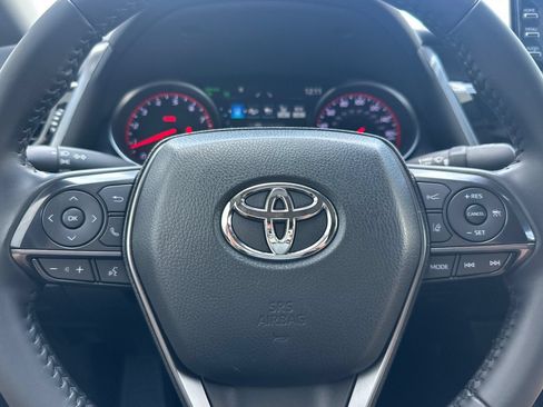Used 2023 Toyota Camry XSE FWD image 21
