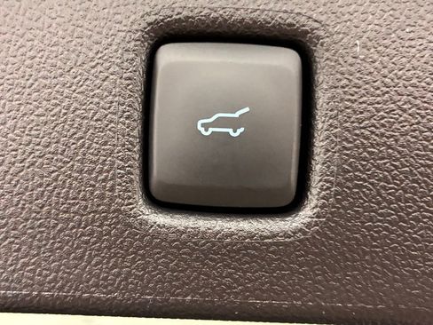 New 2026 Ford Escape SE image 10