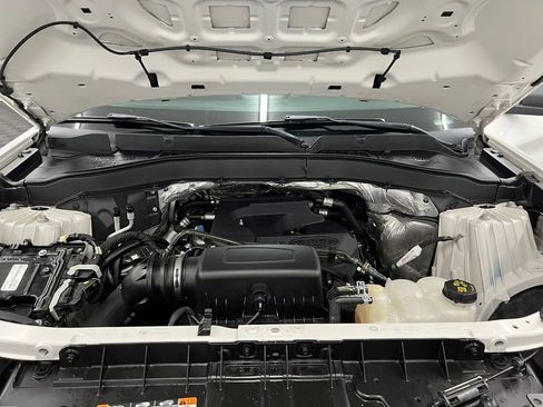 Used 2020 Ford Explorer XLT image 26