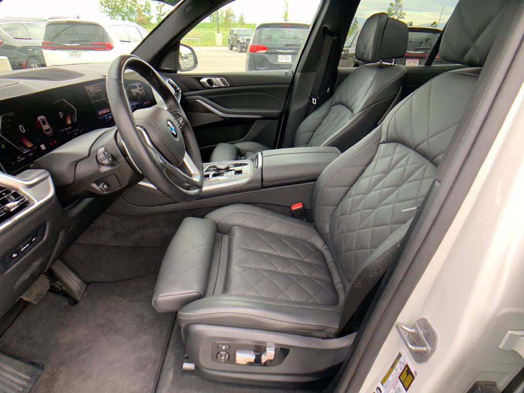 Used 2026 BMW X5 xDrive40i AWD/4WD image 11
