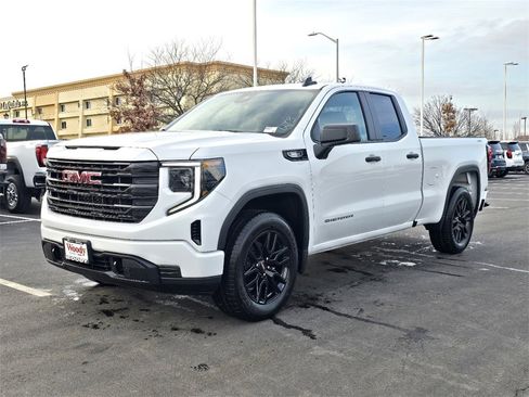 New 2026 GMC Sierra 1500 Pro w/ Graphite Edition image 4
