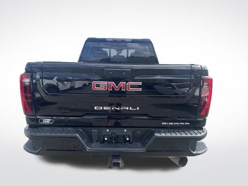 Used 2024 GMC Sierra 2500 Denali w/ Technology Package image 4